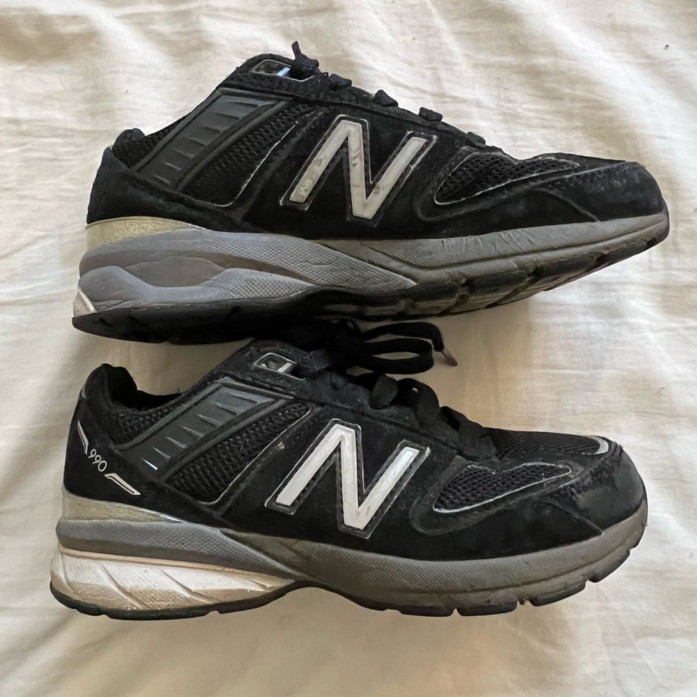 New balance black